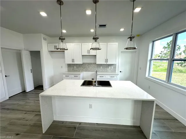2607  10th SW ST, Lehigh Acres, FL 33976
