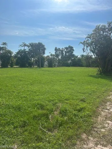 View of yard featuring a rural view