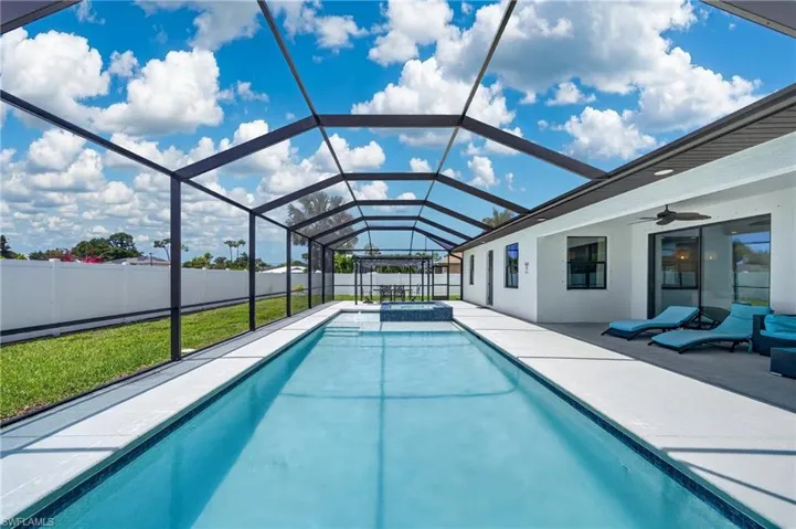 506 Sw 5th St, Cape Coral, Florida 33991