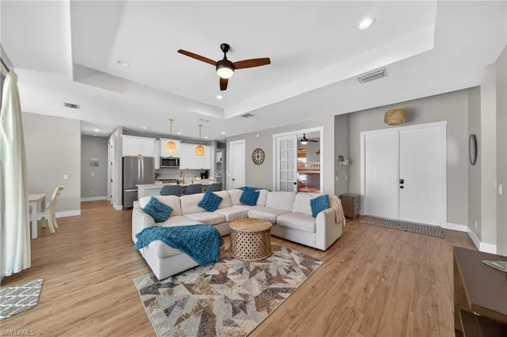 506 Sw 5th St, Cape Coral, Florida 33991
