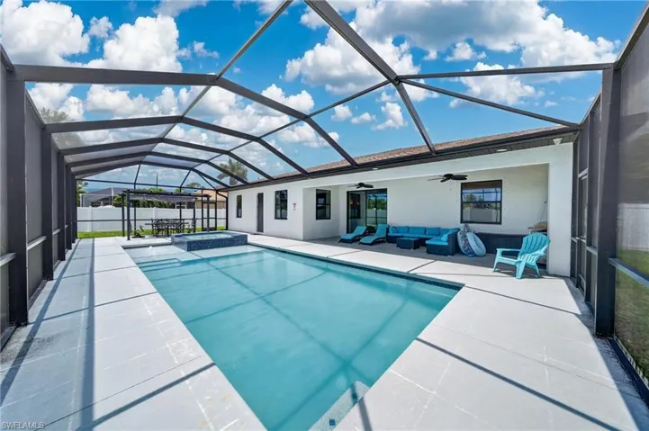 506 Sw 5th St, Cape Coral, Florida 33991