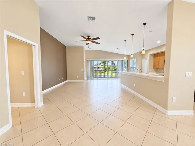 13071 Sandy Key Bend 304, North Fort Myers, Florida 33903