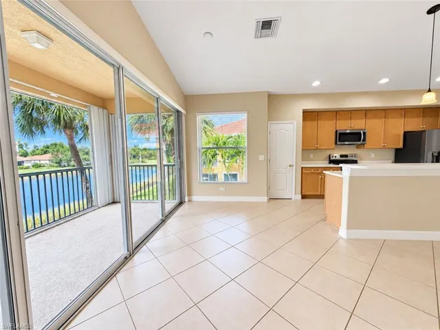 13071 Sandy Key Bend 304, North Fort Myers, Florida 33903