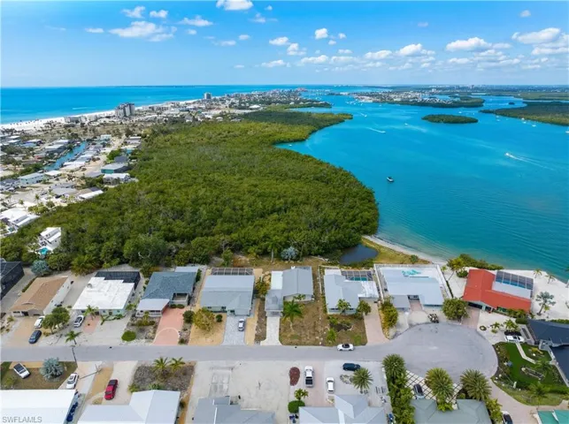 455 Donora Blvd, Fort Myers Beach, Florida 33931