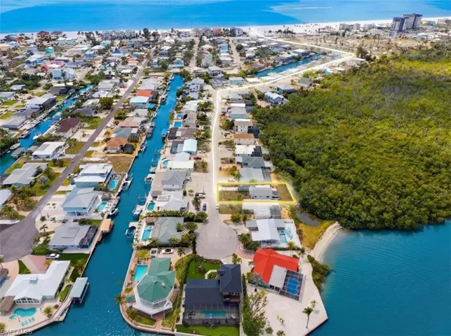 455 Donora Blvd, Fort Myers Beach, Florida 33931