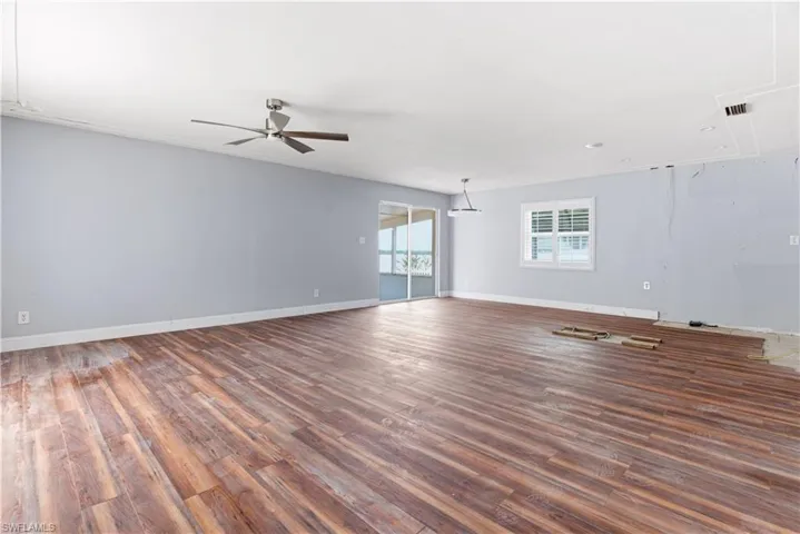 455 Donora Blvd, Fort Myers Beach, Florida 33931