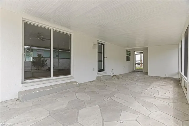 455 Donora Blvd, Fort Myers Beach, Florida 33931