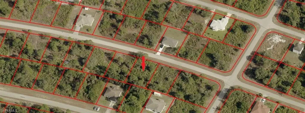 526 Cypress Ave S, Lehigh Acres, Florida 33974