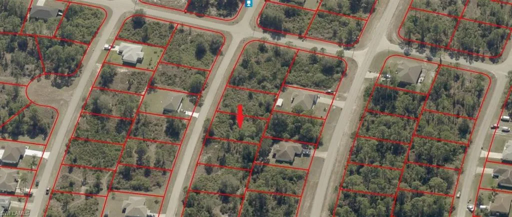 526 Cypress Ave S, Lehigh Acres, Florida 33974