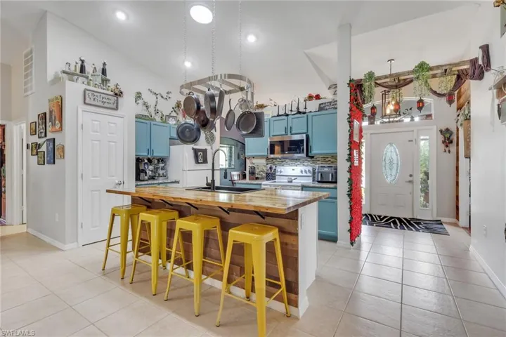1205 Lake Ave, Lehigh Acres, Florida 33972