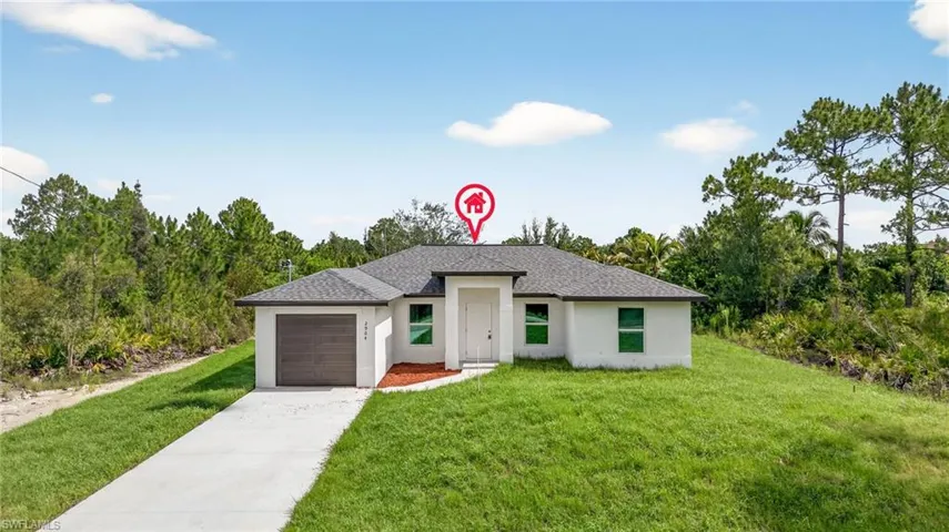2904  44th W ST, Lehigh Acres, FL 33971