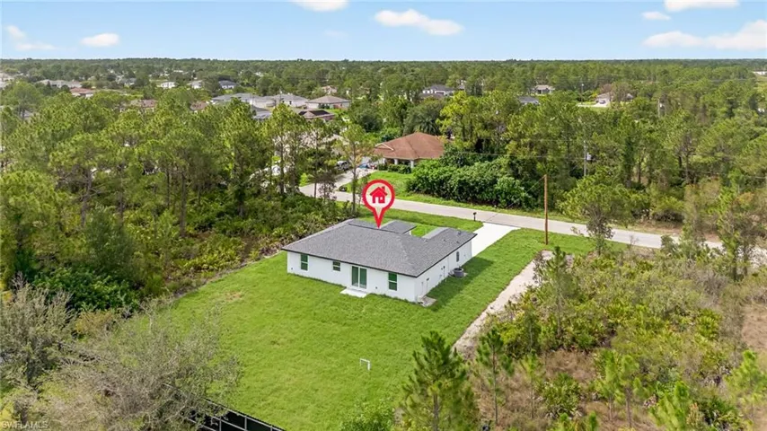 2904  44th W ST, Lehigh Acres, FL 33971