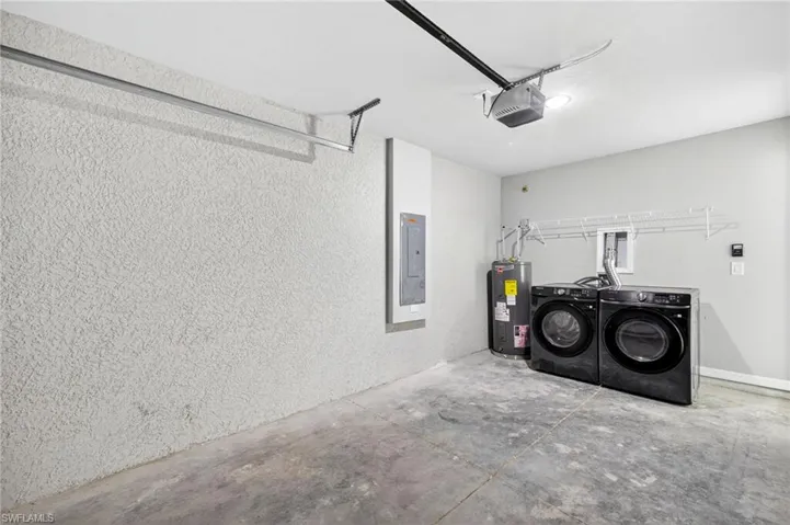 2904  44th W ST, Lehigh Acres, FL 33971