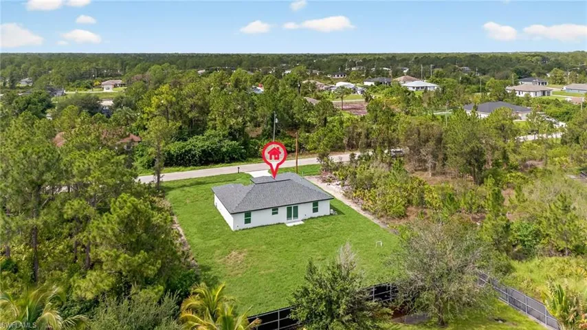 2904  44th W ST, Lehigh Acres, FL 33971