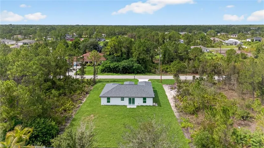 2904  44th W ST, Lehigh Acres, FL 33971