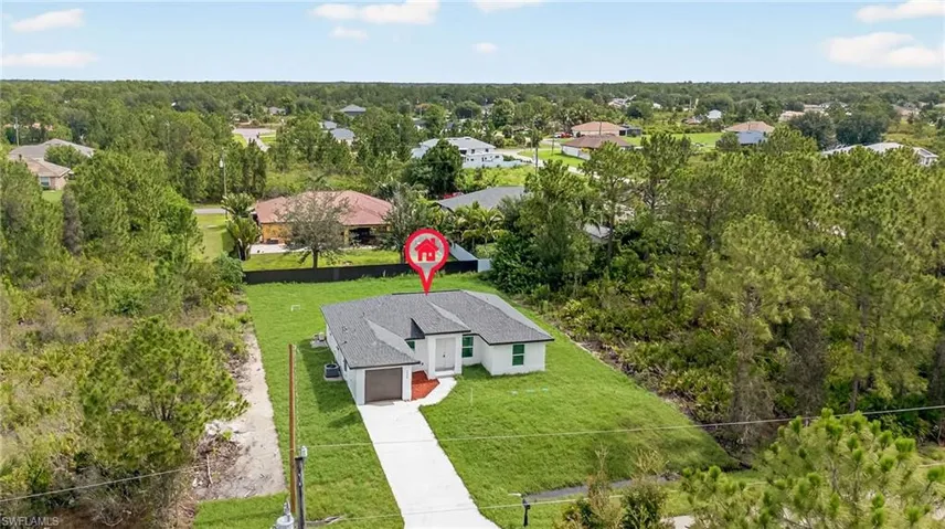 2904  44th W ST, Lehigh Acres, FL 33971