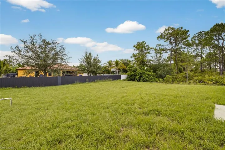 2904  44th W ST, Lehigh Acres, FL 33971