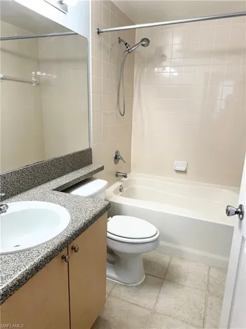 1220 Reserve Way 205, Naples, Florida 34105