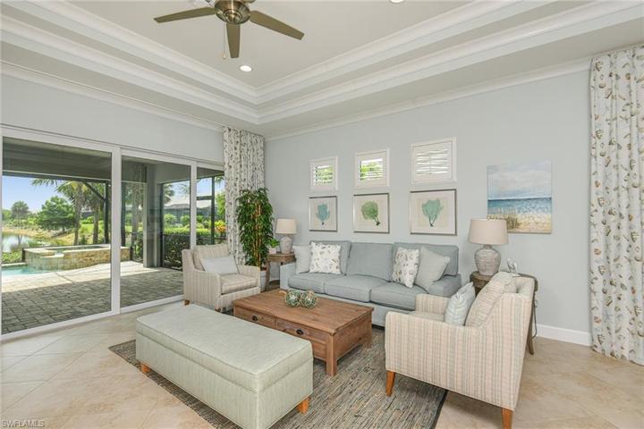 8777  Yucatan  CT, Naples, FL 34112