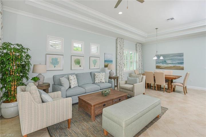 8777  Yucatan  CT, Naples, FL 34112