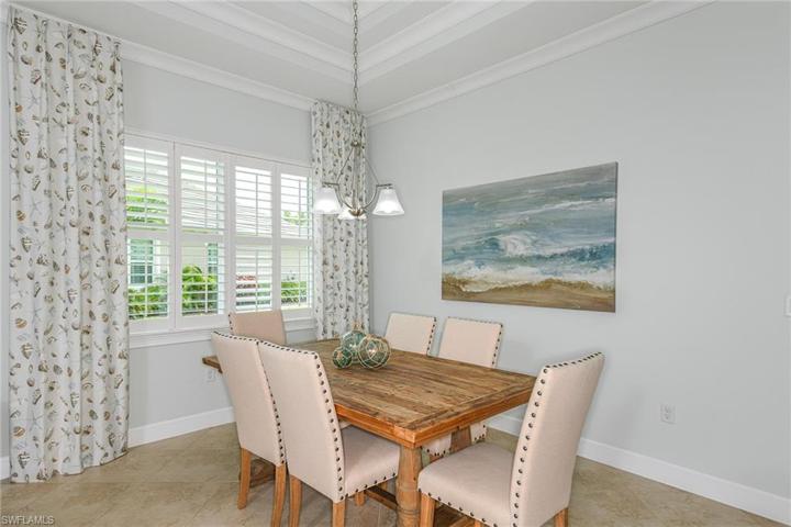 8777  Yucatan  CT, Naples, FL 34112