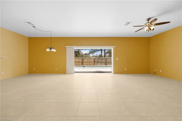 912 Magnolia Ave, Lehigh Acres Fl 33972