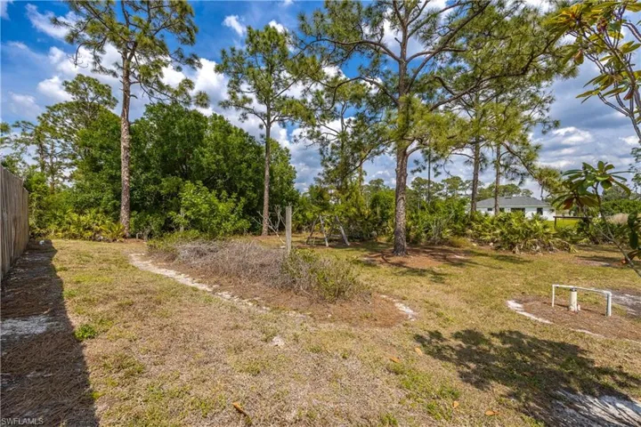 912 Magnolia Ave, Lehigh Acres Fl 33972
