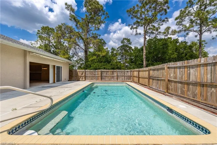 912 Magnolia Ave, Lehigh Acres Fl 33972