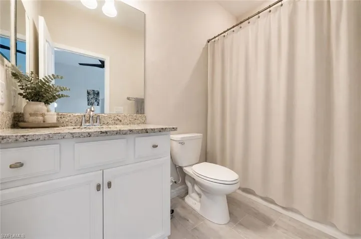 Bedroom 2 EN-SUITE -VIRTUALLY STAGED