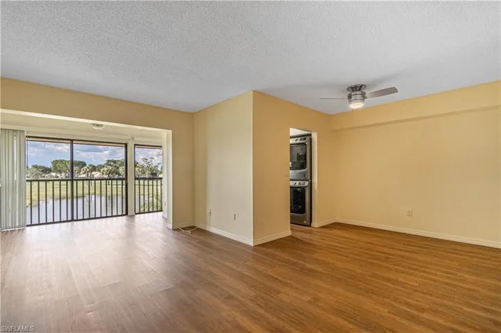 7410  Lake Breeze  DR, Fort Myers, FL 33907