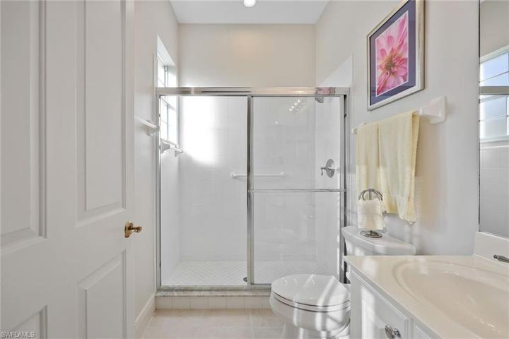 3745  Montreux  LN, Naples, FL 34114