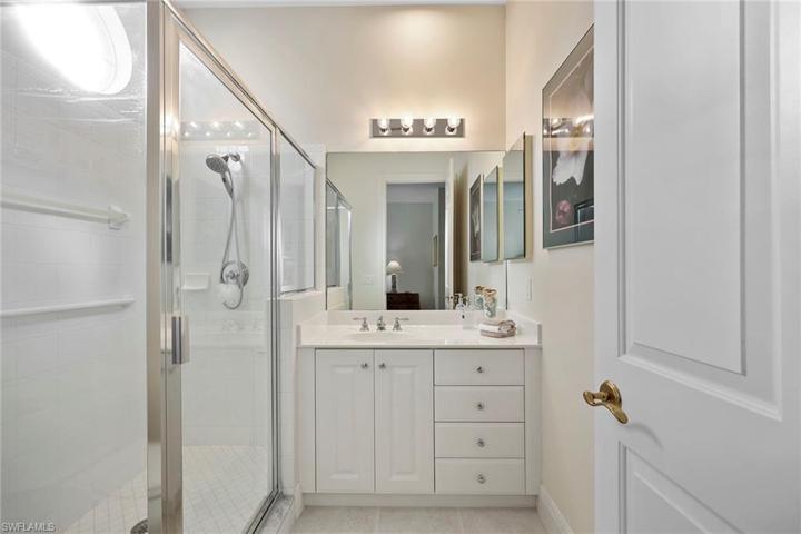 3745  Montreux  LN, Naples, FL 34114