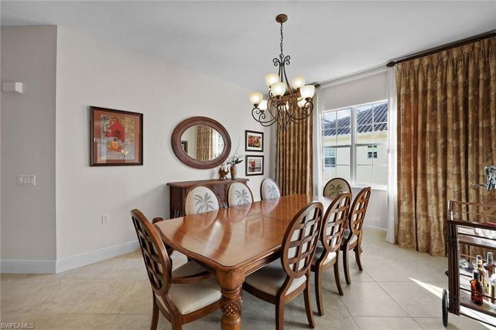 3745  Montreux  LN, Naples, FL 34114