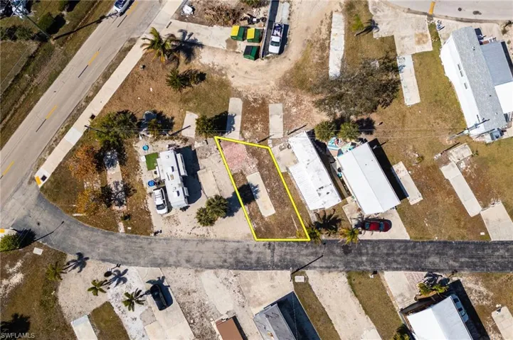 4 Helen Ln, Fort Myers Beach, Florida 33931