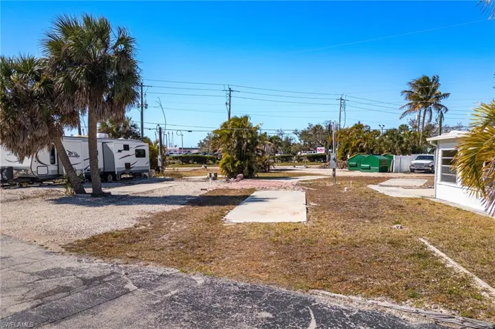 4 Helen Ln, Fort Myers Beach, Florida 33931