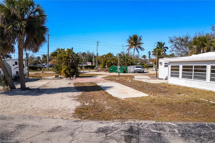 4 Helen Ln, Fort Myers Beach, Florida 33931