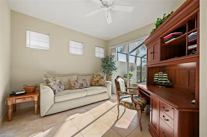 Third bedroom/den/home office with lanai views and private access to lanai.