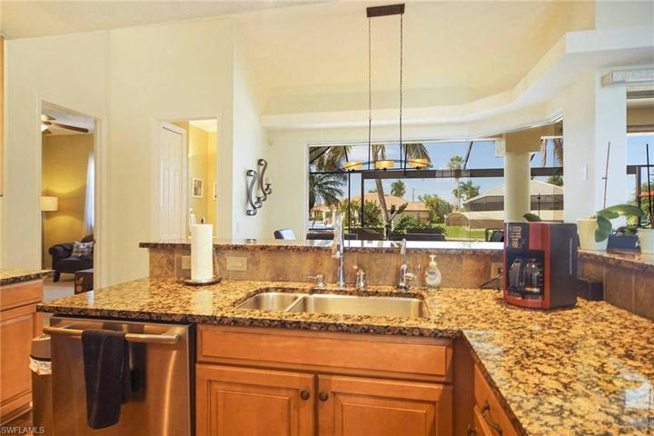 4424 SW 19th PL, CAPE CORAL FL 33914