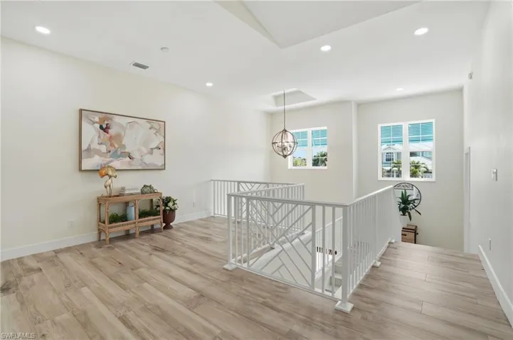 Family room, flex space