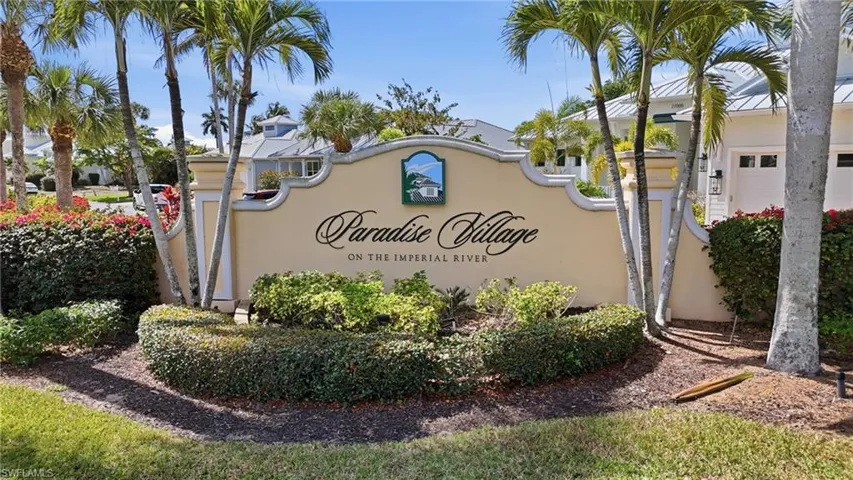 Gated boating community, low HOA fees