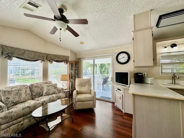 502  Cheetah  DR, Naples, FL 34114