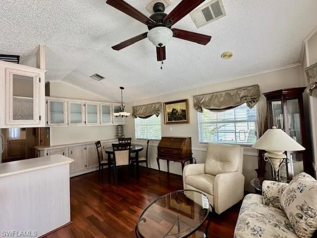 502  Cheetah  DR, Naples, FL 34114