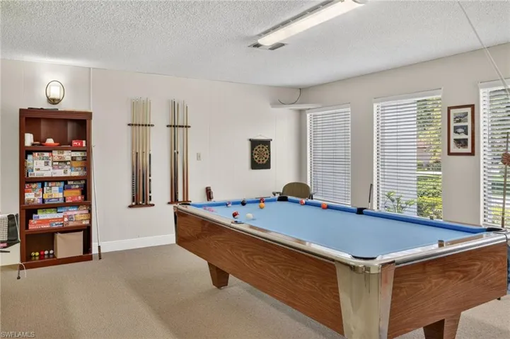 1084 Forest Lakes Dr 7205, Naples, Florida 34105