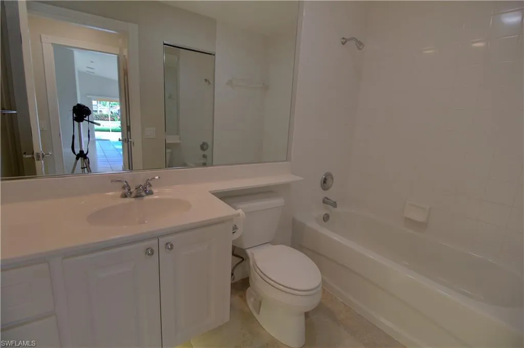 7622 Novara CT, Naples, FL 34114,224067552