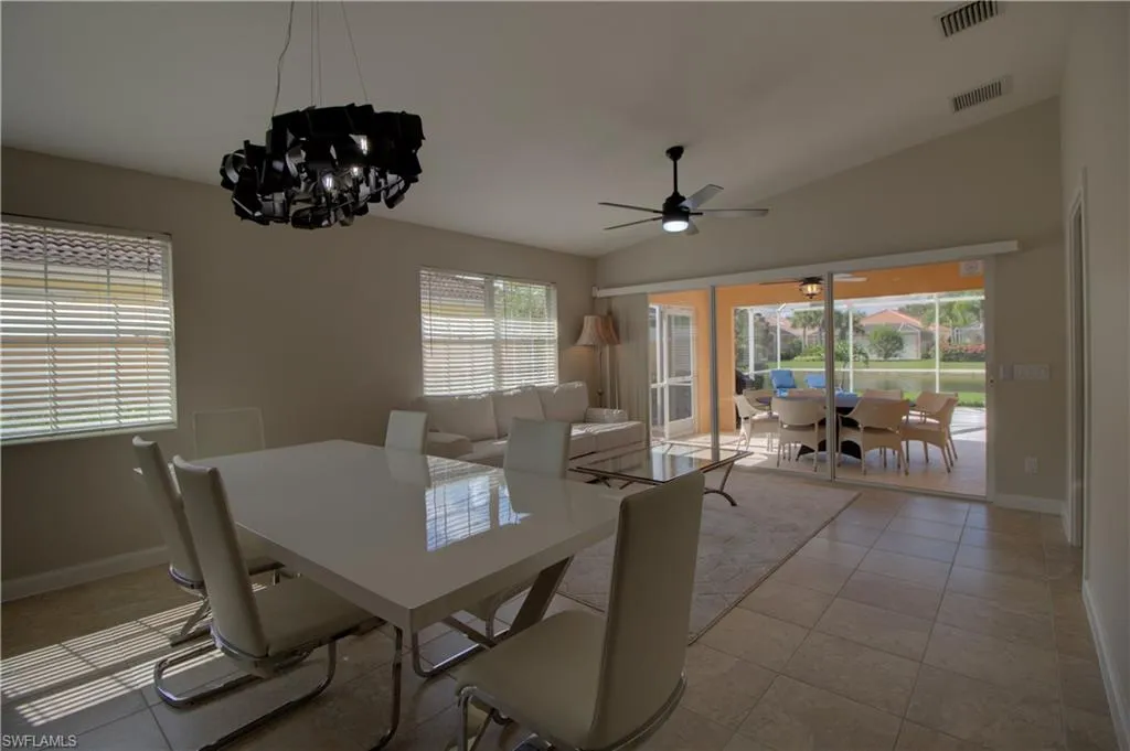 7622 Novara CT, Naples, FL 34114,224067552