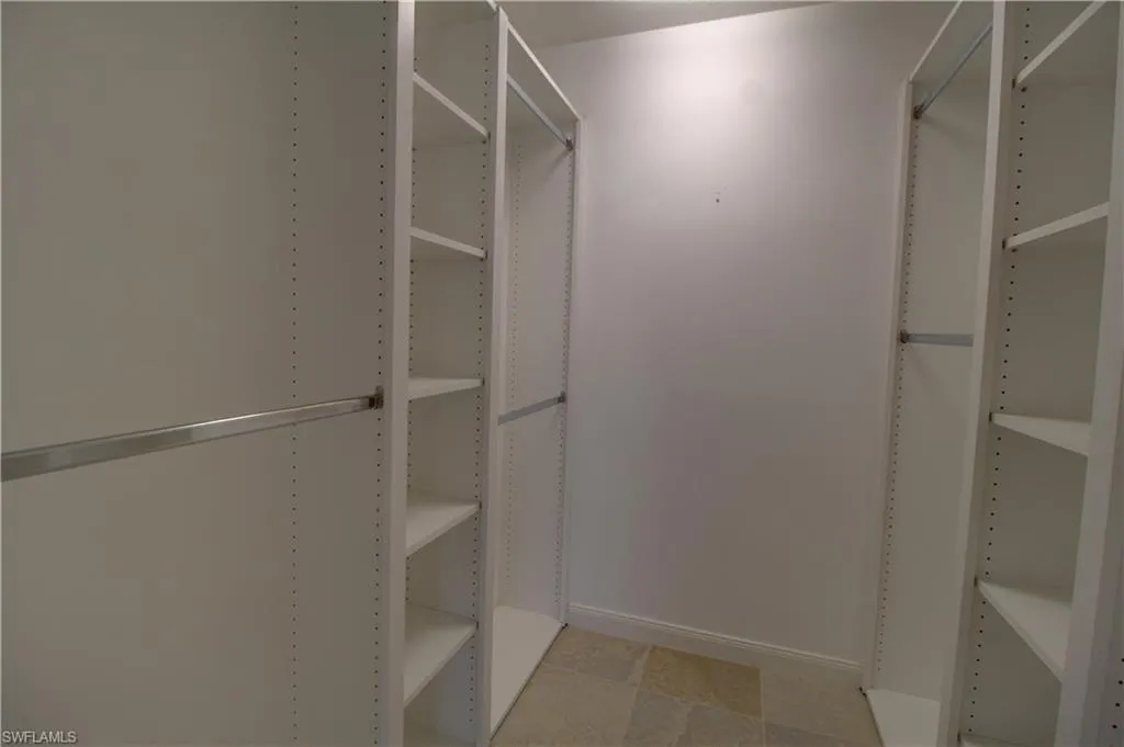 7622 Novara CT, Naples, FL 34114,224067552