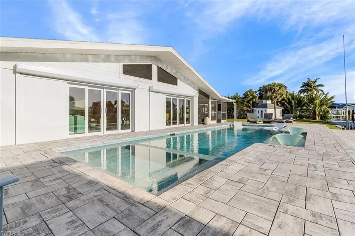2823 8th Ave, St. James City, Florida 33956