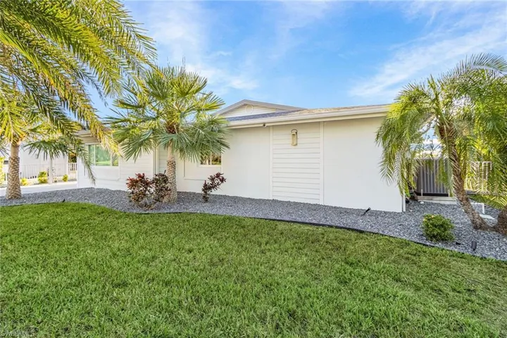 2823 8th Ave, St. James City, Florida 33956