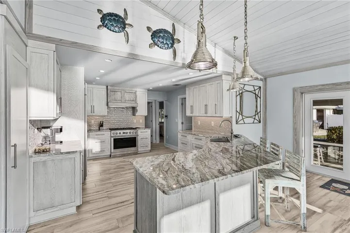 2823 8th Ave, St. James City, Florida 33956