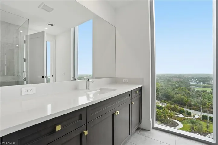 4810 Pelican Colony 903, Bonita Springs, Florida 34134